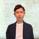 インタビューに答える久柳 昌子久晃さん